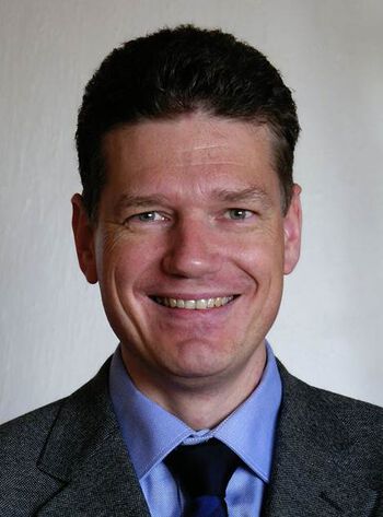 slips ,panne ,hår ,smil ,hake.