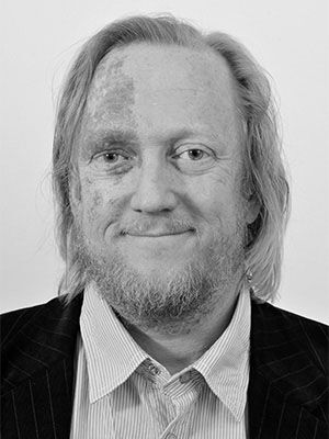 person ,panne ,ansikt ,hake ,skjorte.