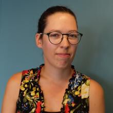Glasses ,Vision care ,Neck ,Sleeve ,Eyewear.