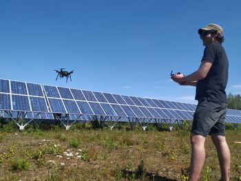 himmel ,solcellepanel ,solenergi ,anlegg ,solenergi.