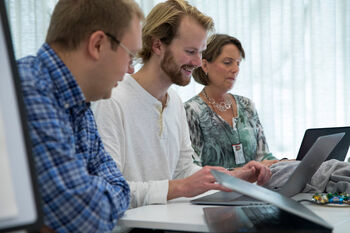 datamaskin ,laptop ,personlig datamaskin ,engineering ,funksjonær.