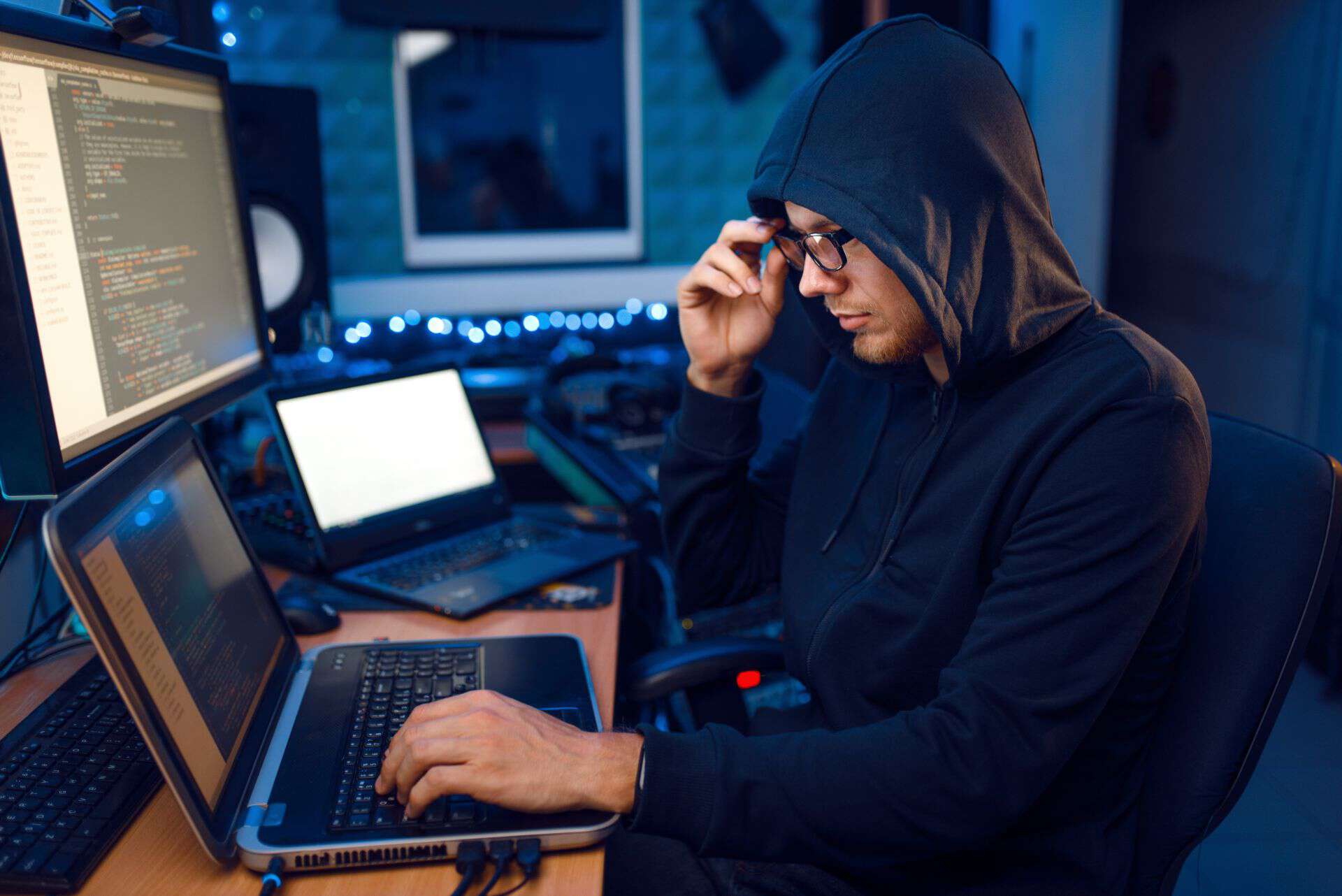 person foran pc
