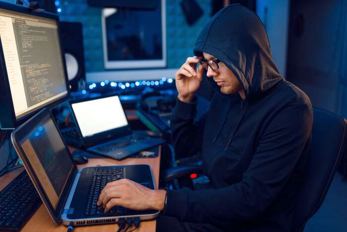 person foran pc
